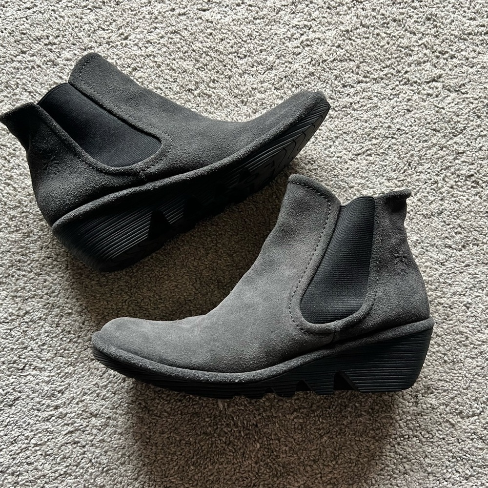 Fly London Boots Phil Size 37 Chelsea Pull On Casual Wedge Booties P500426032